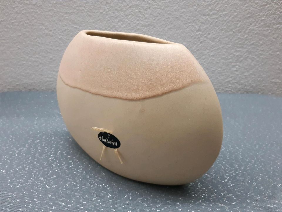 Vase Blumenvase Gefäß in Großkorbetha