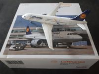 Herpa Lufthansa Airbus A319-114 1:200 "LU & Cosmo" Bayern - Piding Vorschau