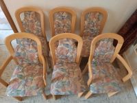 6 Stühle aus massiven Holz/ gepolstert Nordrhein-Westfalen - Neuss Vorschau