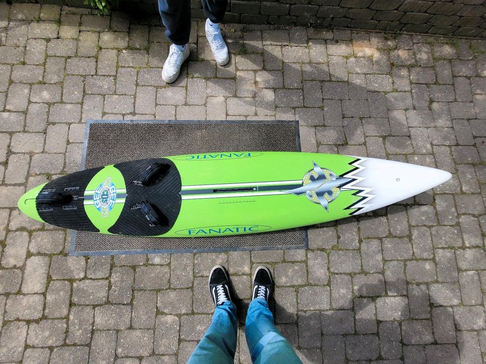 Windsurfboard Fanatic Bee custom in Wermelskirchen