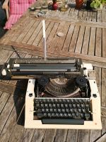 Olympia Schreibmaschine antik Niedersachsen - Hatten Vorschau