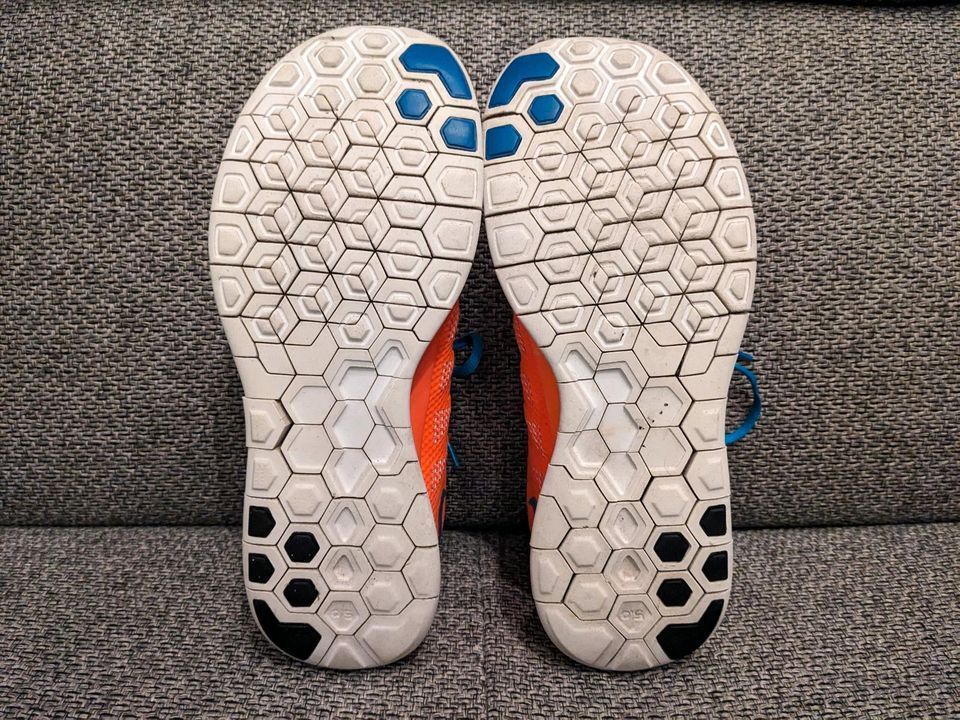 Nike Free 5.0 Orange Sneaker/Schuhe [Größe 45] in Mainz