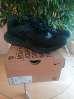 Jungen Schuhe Nike Revolution schwarz Gr. 42, US 8,5 Bayern - Kissing Vorschau