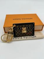 Louis Vuitton Petit Malle Schlüsselanhänger Charm Tasche Anhänger München - Schwabing-Freimann Vorschau