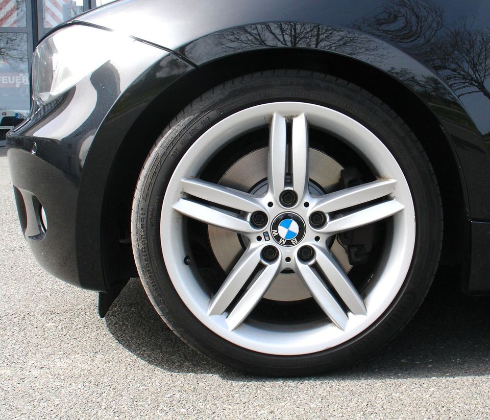 BMW BMW 123d, Automatik, M-Paket, Leder, Navi, Xenon in Nauheim