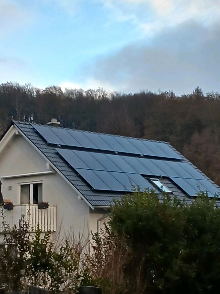 Schlüsselfertige Photovoltaik Anlage 10kWp/10kwh Speicher in Attendorn