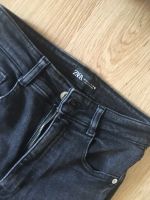 Jeans stretchig schwarz 36 Frankfurt am Main - Gallusviertel Vorschau