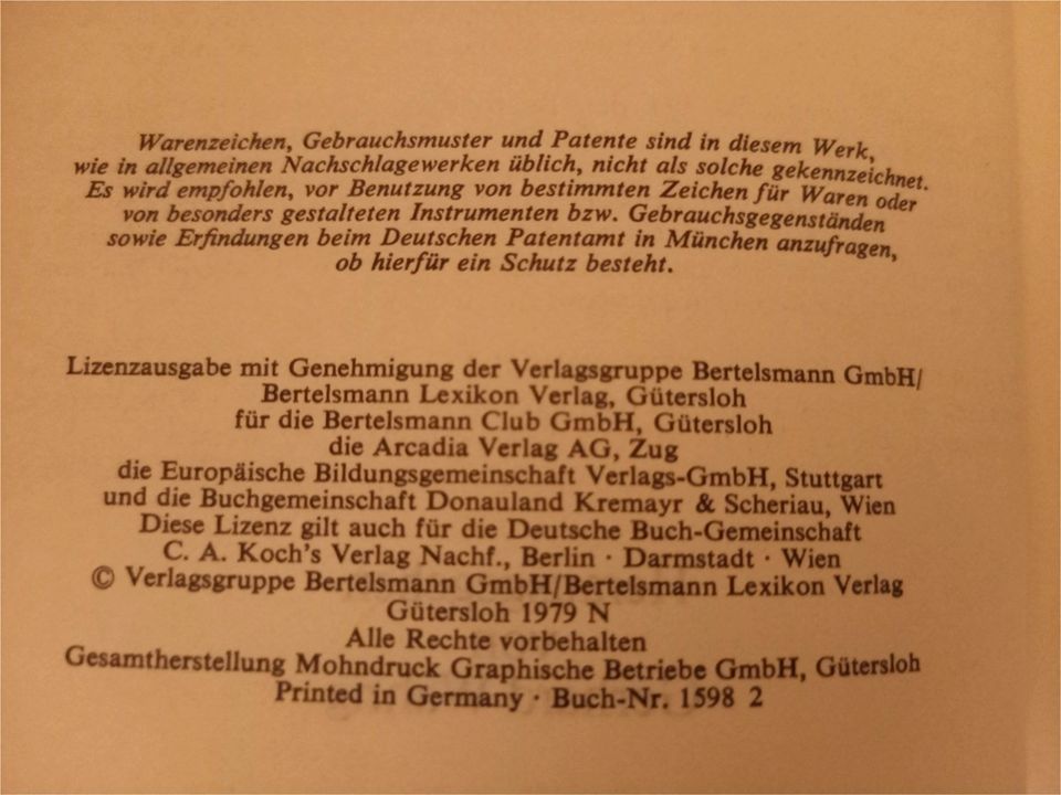 Bertelsmann-Lizenzausgabe "Das moderne Lexikon" 23 Bände ab 1971: in Schwetzingen