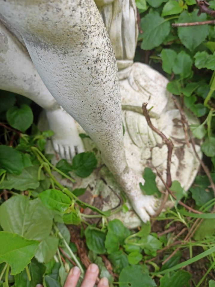 Skulptur Frau Steinguss in Minden