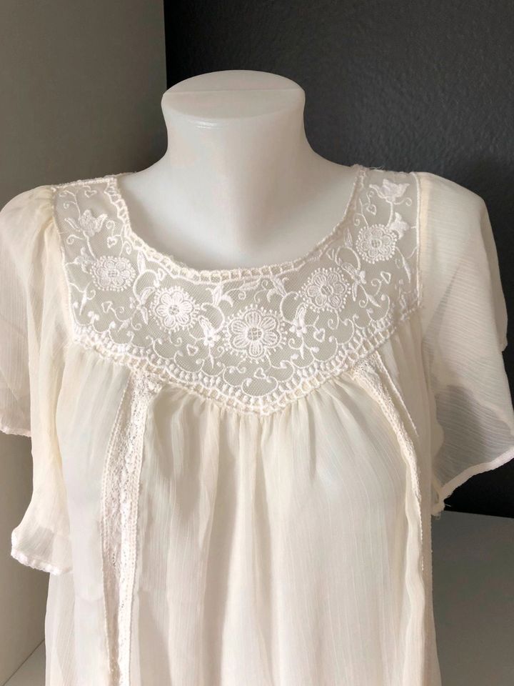 Vintage Bluse GR.S Tunika Forever21 Spitze in Baden-Baden