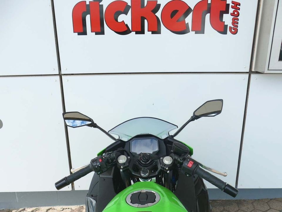 Kawasaki NINJA 500  SE '24 STARTER-NINJA ZUM STARTERPREIS in Braubach