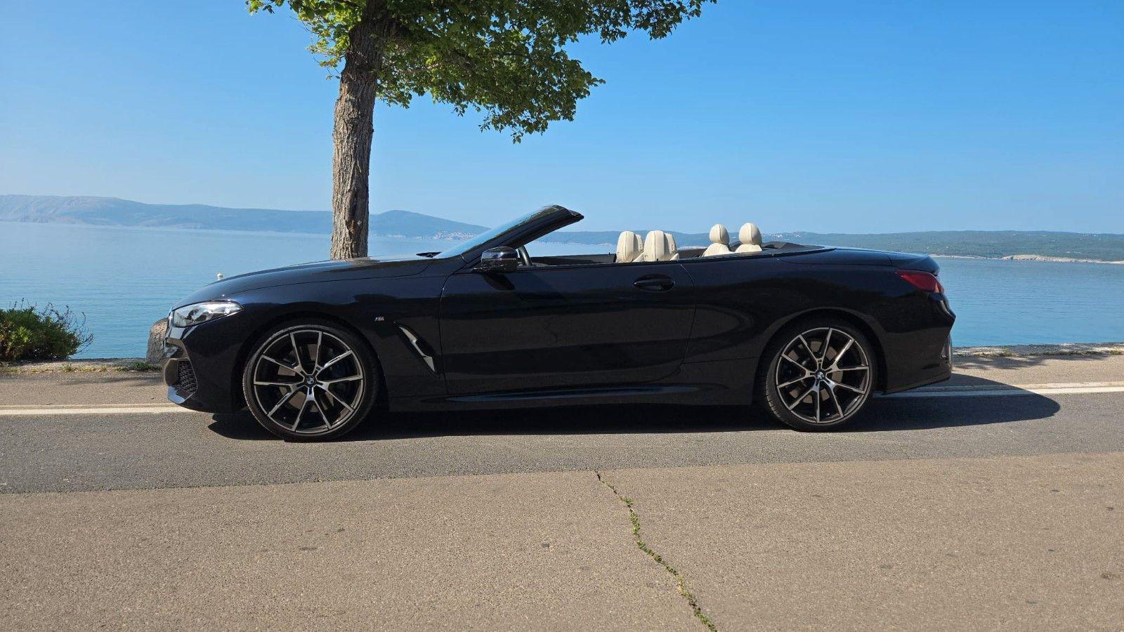Abbildung des Autos BMW 840i xDrive Cabrio M…