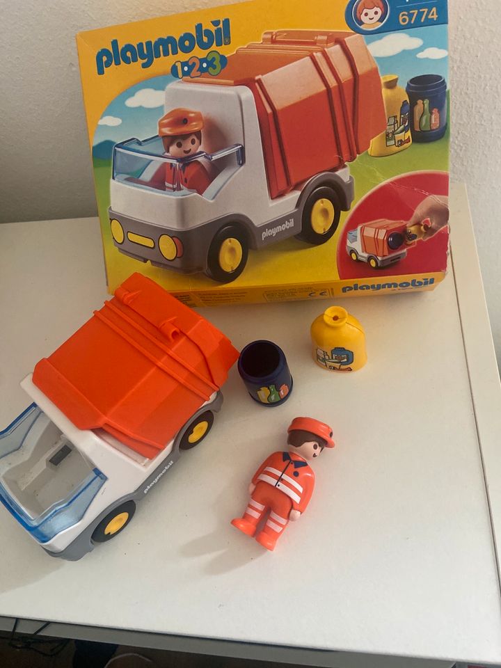 Playmobil 123 Müllwagen in Hanau