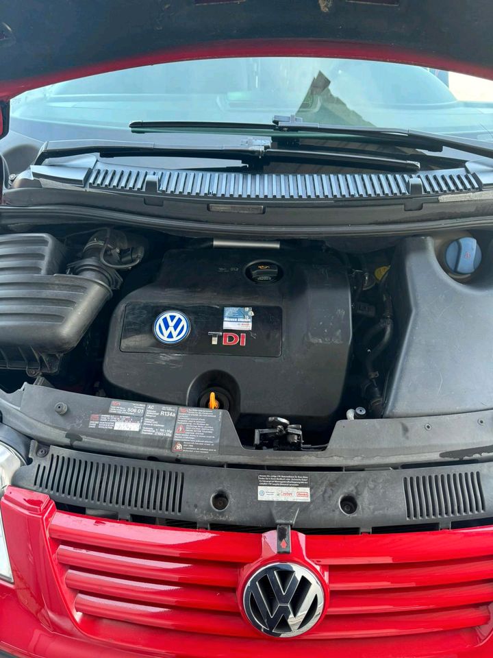 Wv Sharan 1,9tdi top Zustand in Puchheim