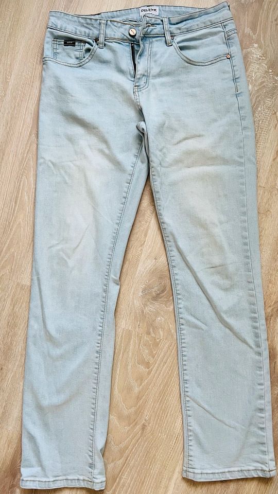 Herren Jeans W30 Deleyk in Grevenbroich