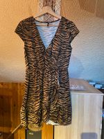 Kleid / Sommerkleid / Tiger H&M Sachsen - Ehrenfriedersdorf Vorschau