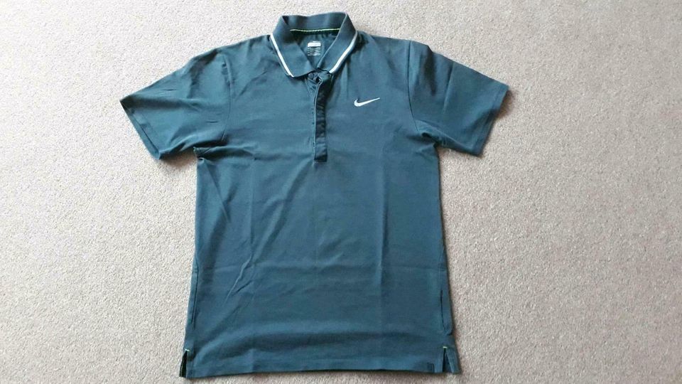 Nike FIT Polo Shirt Gr. S in Viernau