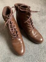 Esprit Damenschuhe Stiefelette 42 Niedersachsen - Ronnenberg Vorschau