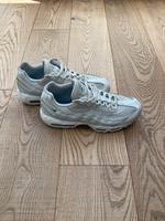 Nike Air Max 95 Weiß-Blau Herren Gr. 43 Bayern - Wenzenbach Vorschau
