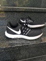 Nike Run Swift Sportschuhe Gr:38 Hessen - Staufenberg Vorschau