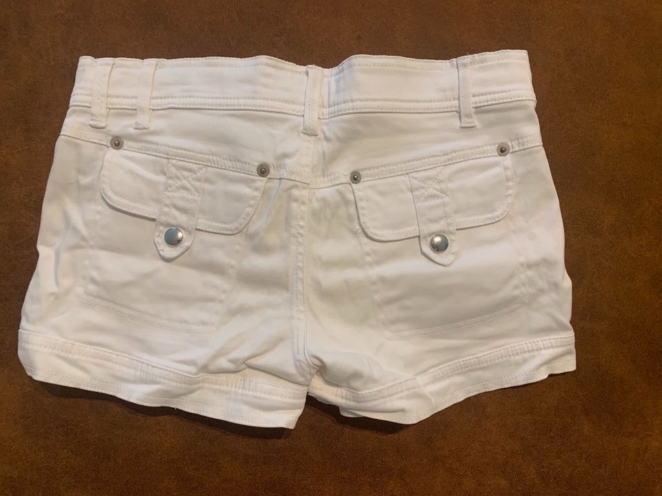 Jeans Shorts weiß 36 Zara TRF in Kiel