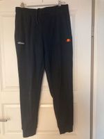 Jogginghose Sweatpants ellesse dunkelblau Gr. M — wie neu! Friedrichshain-Kreuzberg - Friedrichshain Vorschau