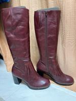 Leder Stiefel Dunkelrot Fransen Hippie 41 Köln - Ostheim Vorschau