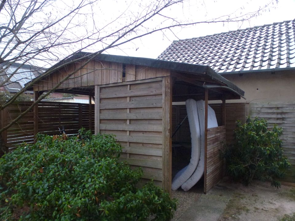 5 Zimmer, 2 Bäder, EBK möglich, Gartennutzung, Garage möglich in Braunschweig