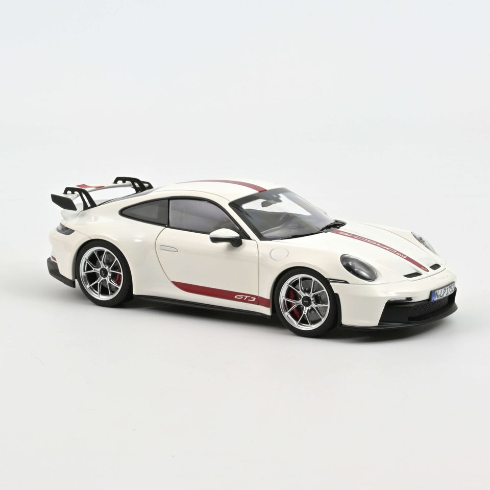 Porsche 992 GT3 (2021) • NEU • Norev 187306 • 1:18 in Oberkirch