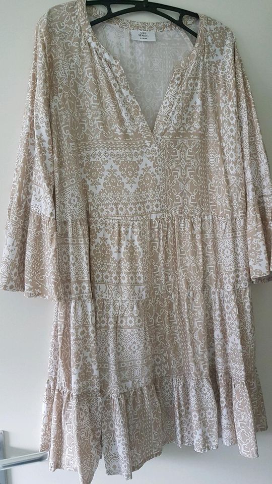 Gina Benotti, Tunika Kleid, beige, 38 / 40, Trompetenärmel in Mönchengladbach