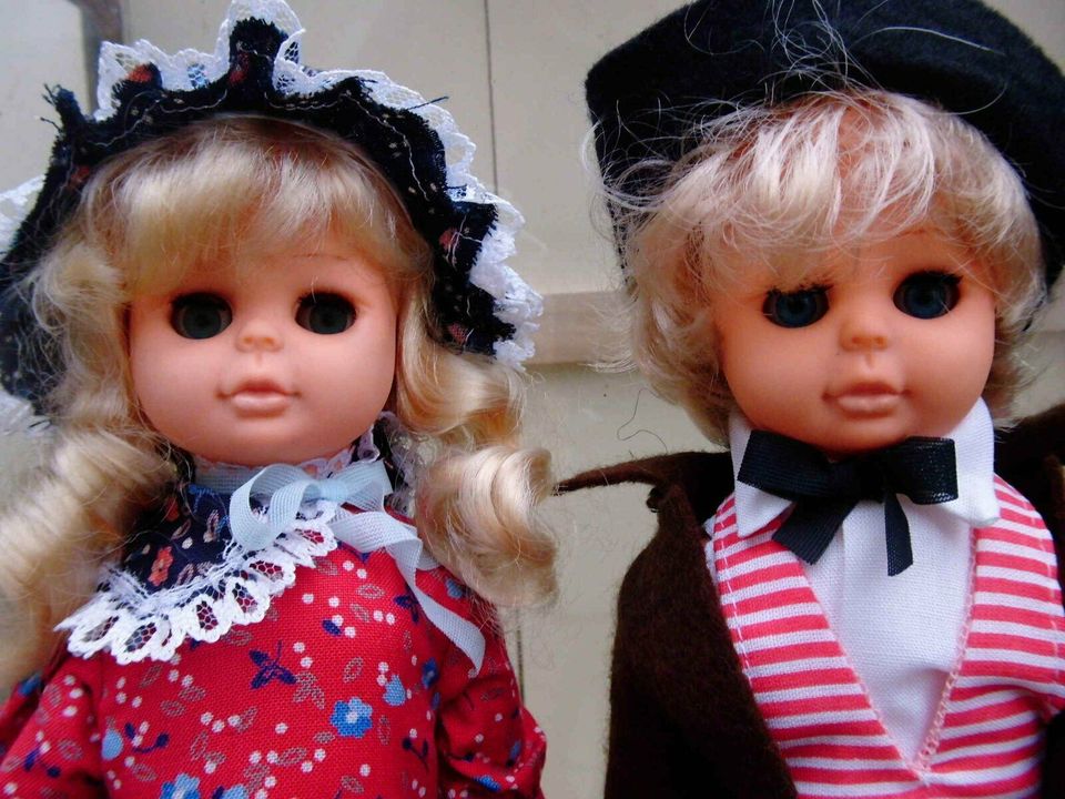 Altes DDR Puppen Paar 37cm im Romantik Look! Unbespielt in Hamburg -  Bergedorf | eBay Kleinanzeigen ist jetzt Kleinanzeigen