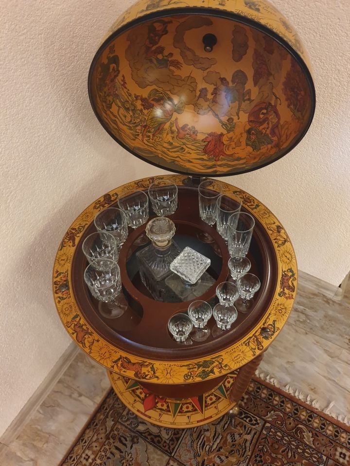 Antike Möbel in Sontra