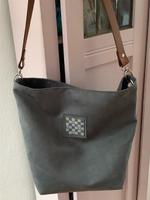 Tolle graue Hobo Bag Wandsbek - Hamburg Wellingsbüttel Vorschau
