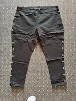 mocca Stoffhose schwarz Größe 52 Damen Jeans Hose Bayern - Neunkirchen am Sand Vorschau