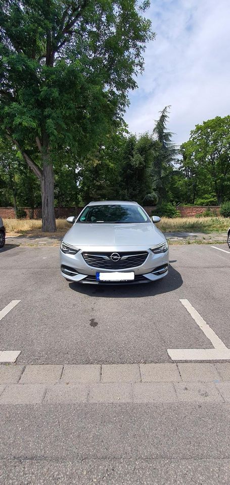 Opel Insignia B S.Tourer 2.0 T Diesel AAC,HUD,LED,Apple,Android.. in Altrip