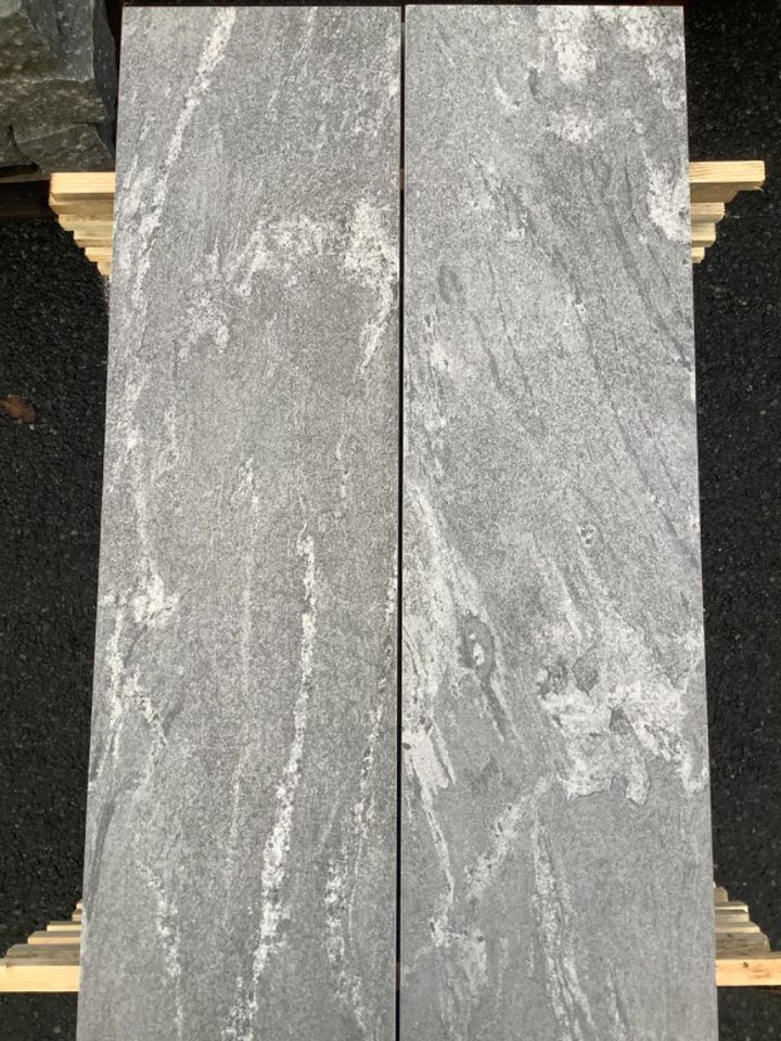 Terrassenplatte, Feinsteinkeramik, grau-weiß gewolkt, 30x120x2cm in Salzgitter