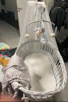 Baby Wiege Neu Alvi mit Himmel und mit Spieluhr von Sterntaler Dresden - Leuben Vorschau