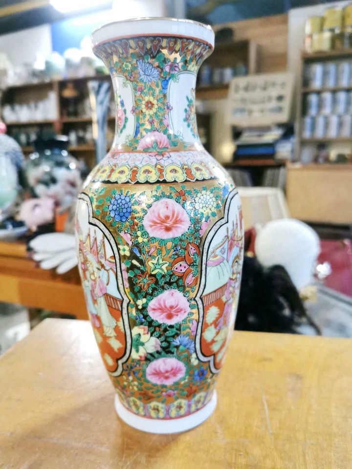 ***~* Antike handbemalte Porzellan Vase China um 1920 in Coburg