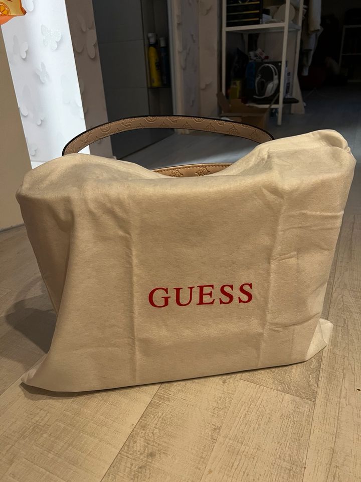 *NEU* Guess Shopper in Leder-Optik Modell 'Noelle' in rose in Obertshausen