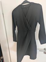 Sehr elegantes Kleid von Mojito, Größe 38, Partykleid Bayern - Grafrath Vorschau