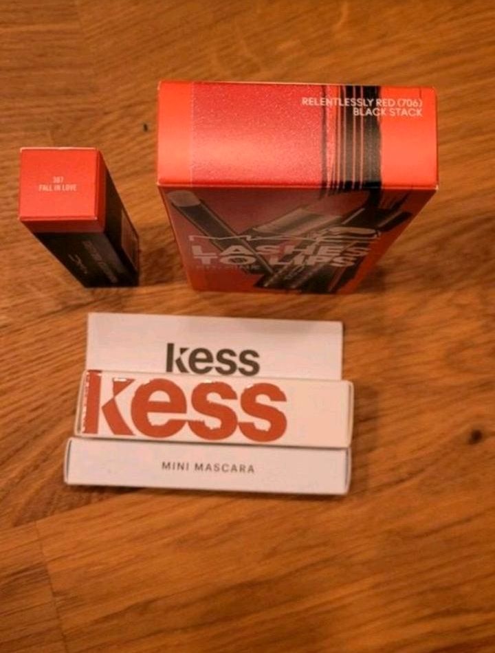 MAC & KESS Set Lipgloss Lippenstift Wimperntusche in Köln