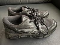Sneaker ASICS 41,5 schwarz Köln - Köln Dellbrück Vorschau