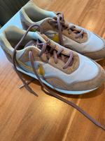 Nike Turnschuhe, Sneaker, Größe 38 Niedersachsen - Barsinghausen Vorschau