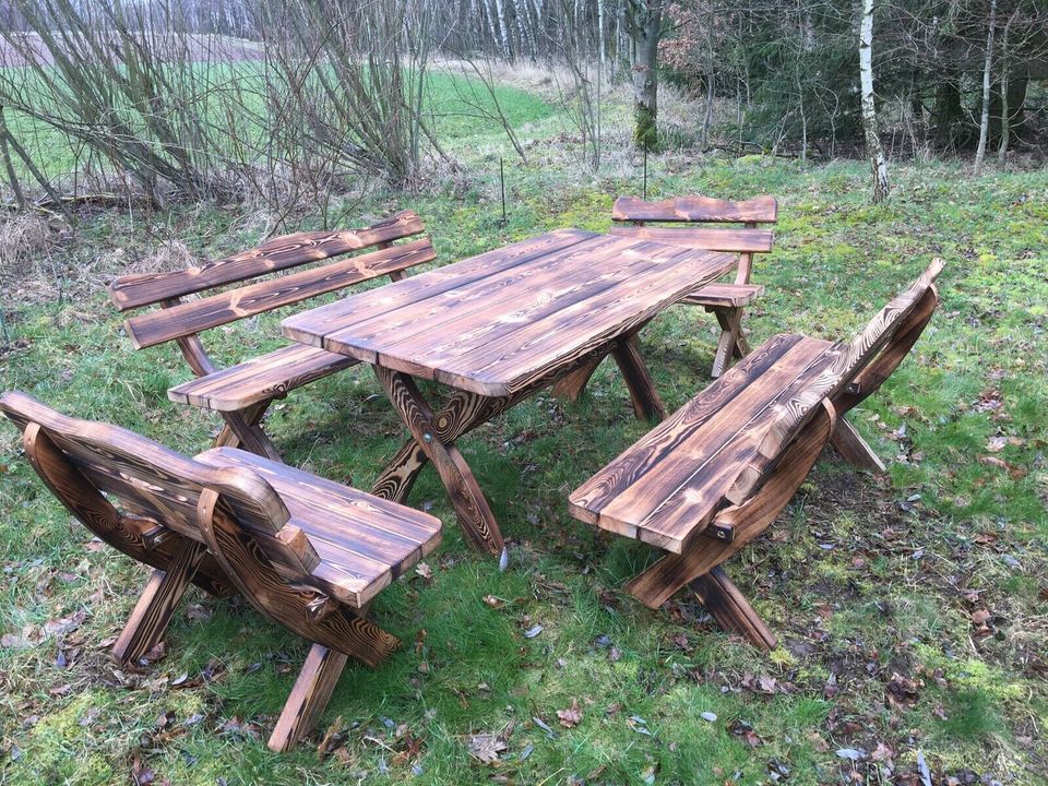 Sitzgruppe Massiv - Gartenmöbel aus Holz - 5 Teile -Angebot- in Gaußig