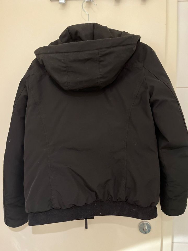 Woolrich Bomberjacke Gr. M in Hamburg