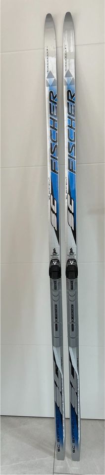 Fischer Skatingski SNS Bindung 172 cm in Friedrichshafen