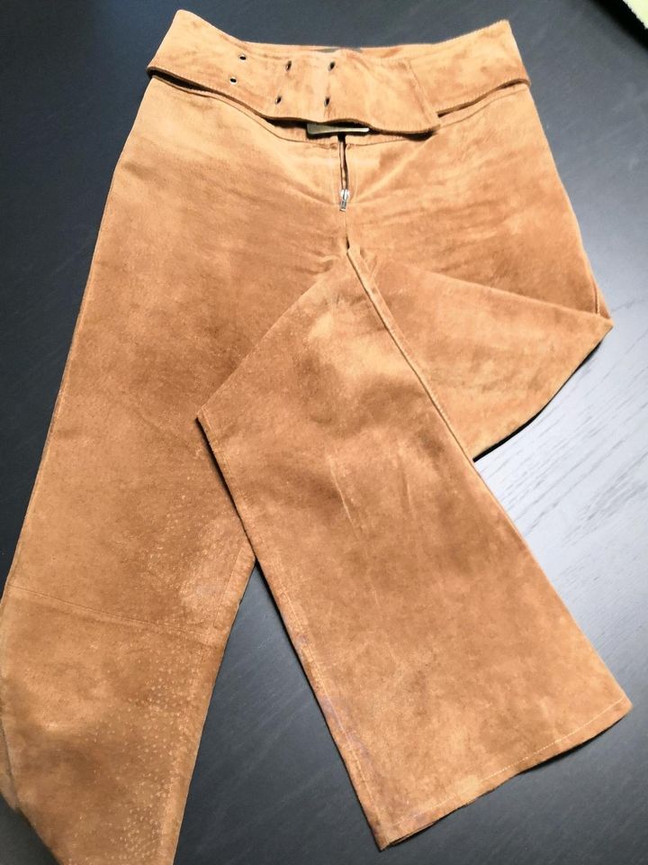 Lederhose Gipsy Neuwertig XS - 50€ in Petersberg