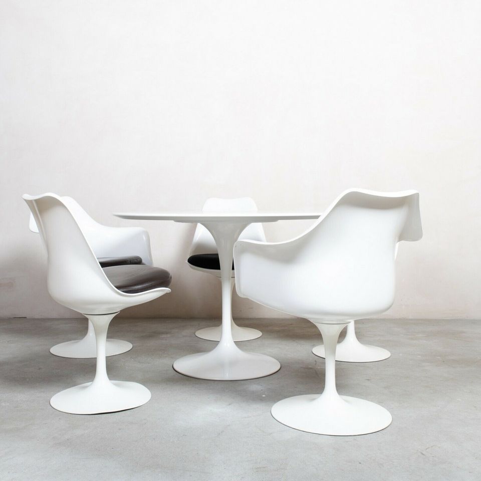 Knoll International | Saarinen Esstisch Rund in Berlin