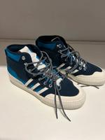 Adidas Adi-Trail Gr. 45 blau/weiß ungetragen Neu Berlin - Friedenau Vorschau