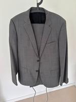 Hugo Boss Anzug 98 M/L grau wie neu Sachsen-Anhalt - Ilsenburg (Harz) Vorschau